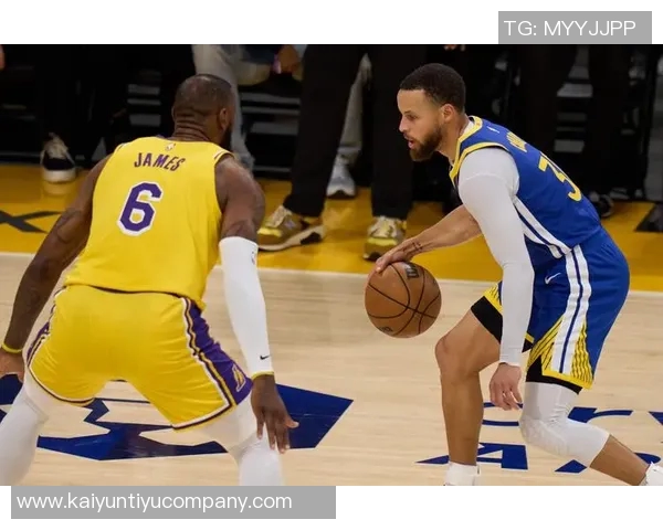 徐静雨分析勇士队年龄结构与湖人对比展望新赛季前景差异