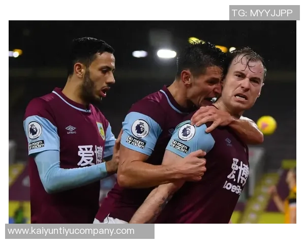 谢周三遭遇重创英冠扣12分陷入降级危机球队历史首次破产